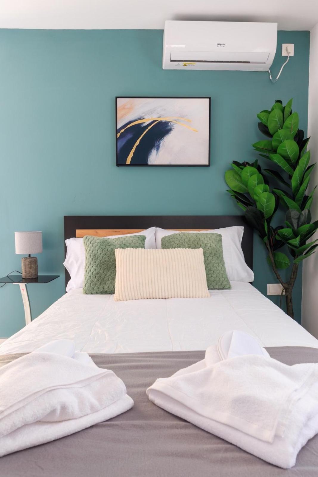 Aiolos Super Lux Suite Jucuzzi Nea Smyrni Centre Αθήνα Εξωτερικό φωτογραφία