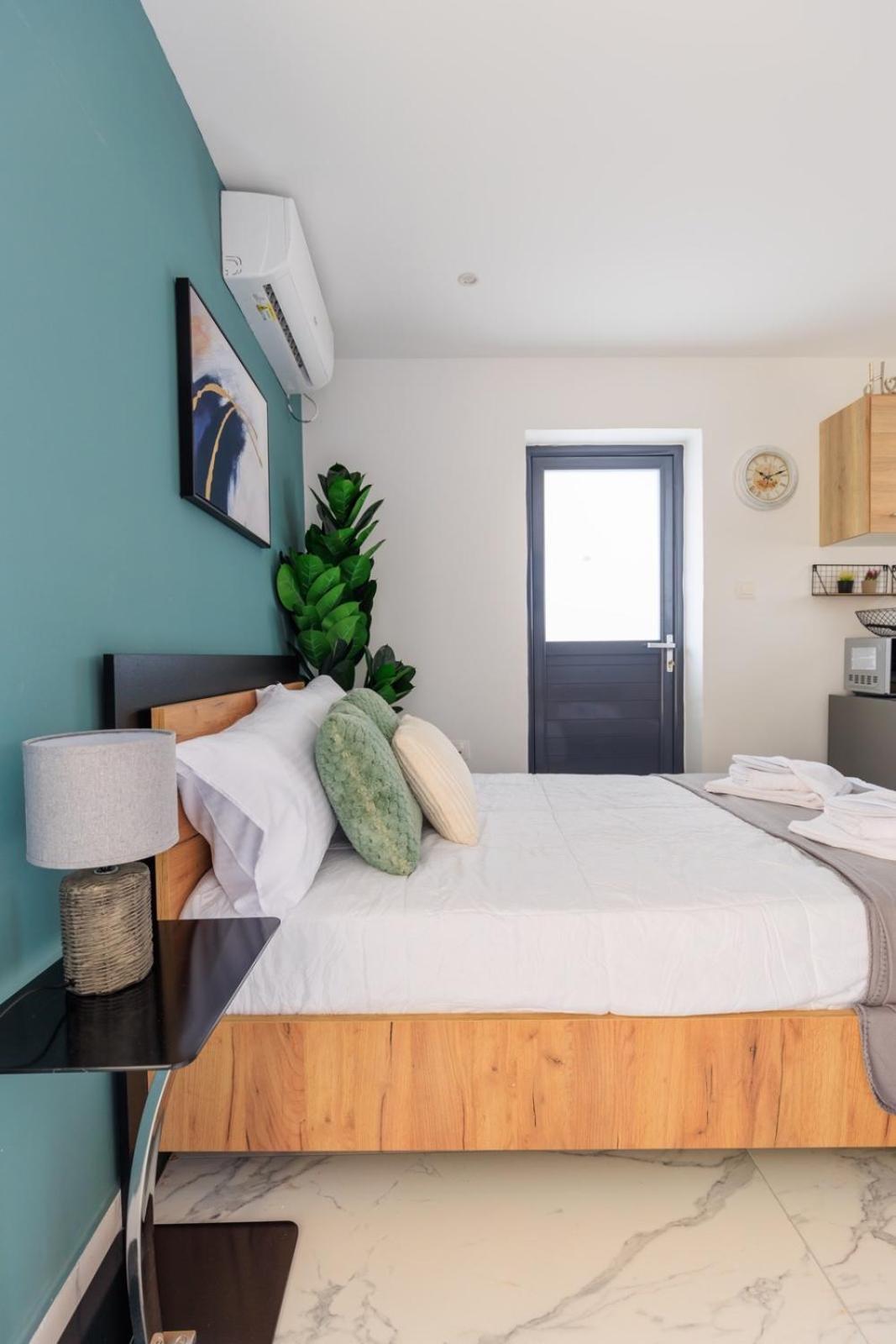 Aiolos Super Lux Suite Jucuzzi Nea Smyrni Centre Αθήνα Εξωτερικό φωτογραφία