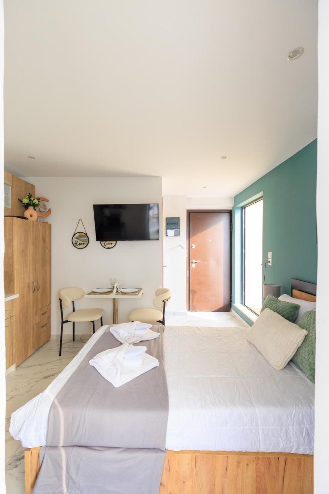 Aiolos Super Lux Suite Jucuzzi Nea Smyrni Centre Αθήνα Εξωτερικό φωτογραφία