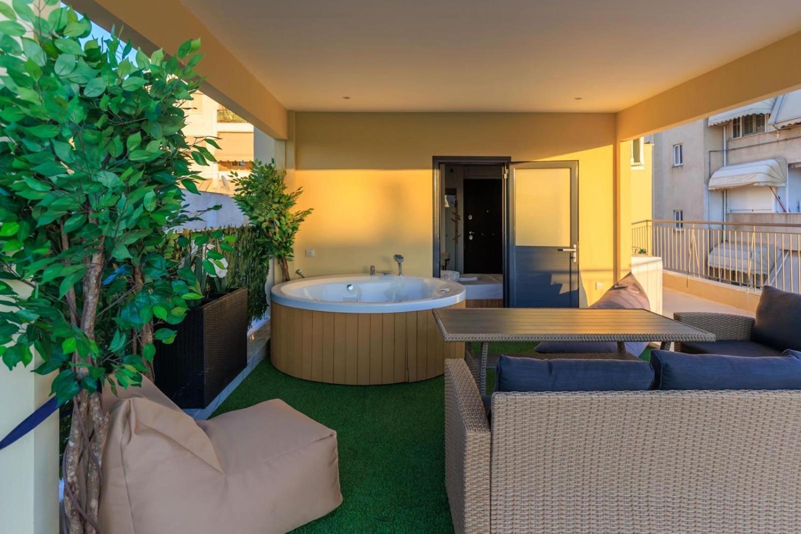 Aiolos Super Lux Suite Jucuzzi Nea Smyrni Centre Αθήνα Εξωτερικό φωτογραφία
